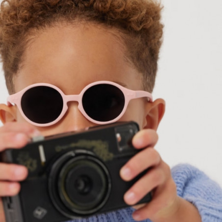 Lunettes de soleil, Izipizi