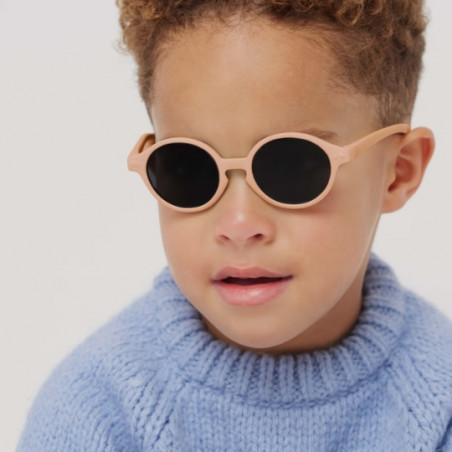 Lunettes de soleil, Izipizi