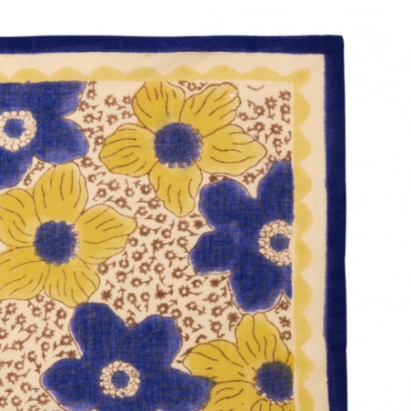 Foulard, APACHES