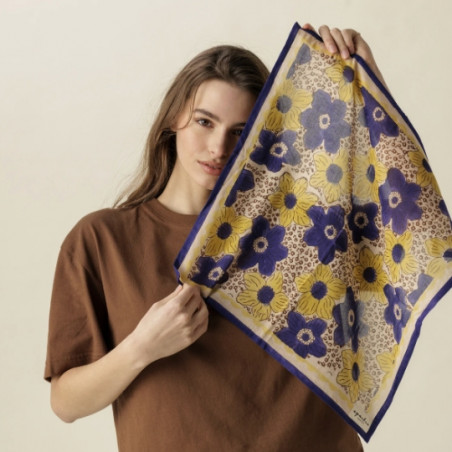Foulard, APACHES