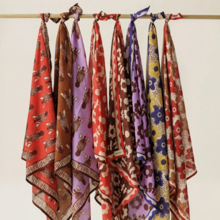 Foulard, APACHES