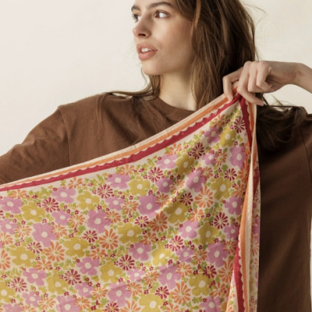 Foulard, APACHES