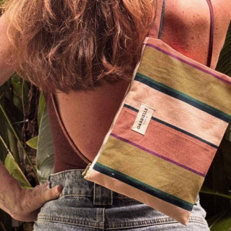 Pochette, Gabrielle Paris