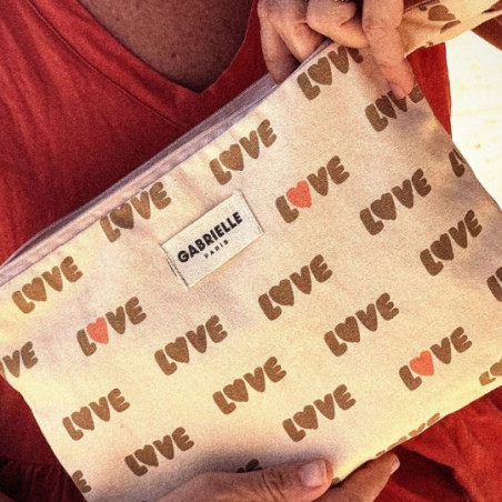 Pochette, Gabrielle Paris