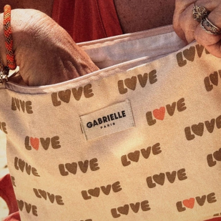 Pochette, Gabrielle Paris