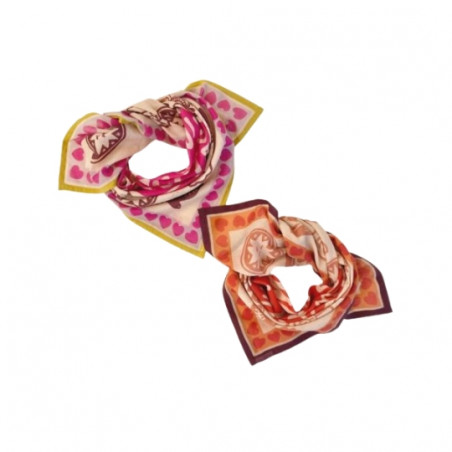 Foulard, APACHES