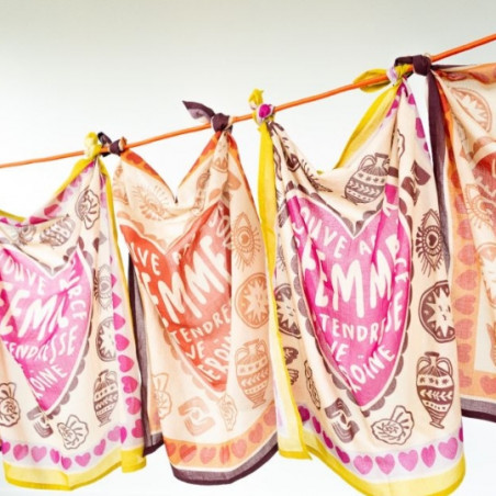 Foulard, APACHES