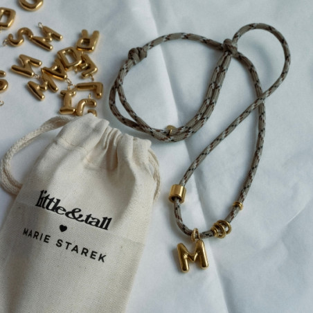 Collier, Marie Starek
