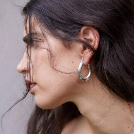 Boucles d'oreilles, Louise Damas