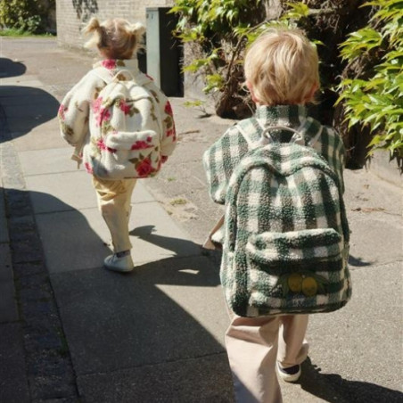 Veste, KONGES SLOJD APS