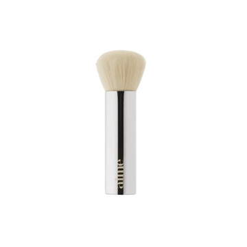 Aime : Le pinceau visage