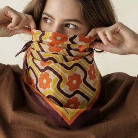 Foulard, APACHES