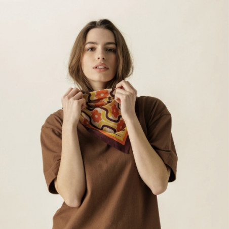 Foulard, APACHES