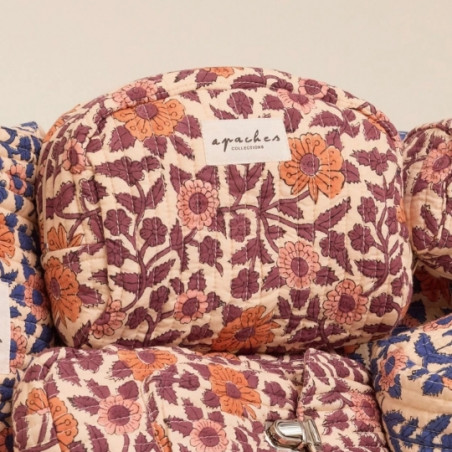 Trousse de toilette, APACHES