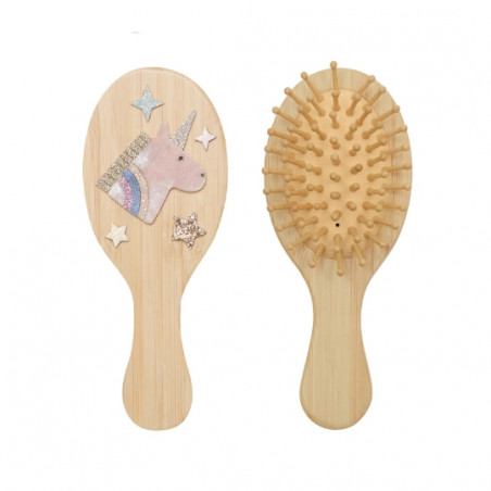 Brosse à cheveux, Mimi et Lula 