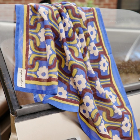 Foulard, APACHES