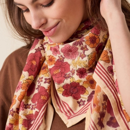 Foulard, APACHES