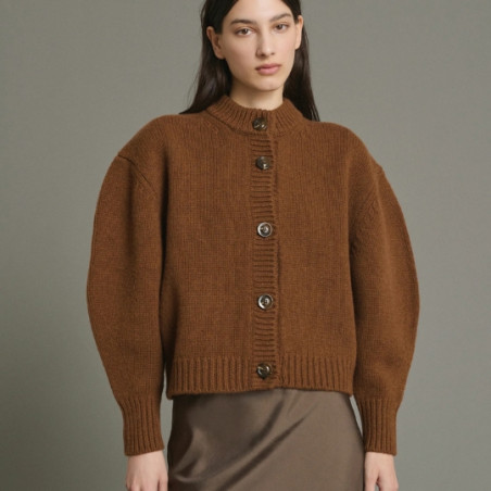 Cardigan, Soeur
