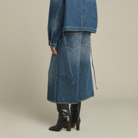 Jeans, Soeur