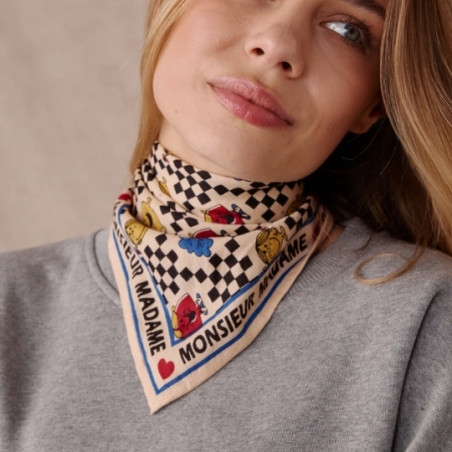 Foulard, APACHES