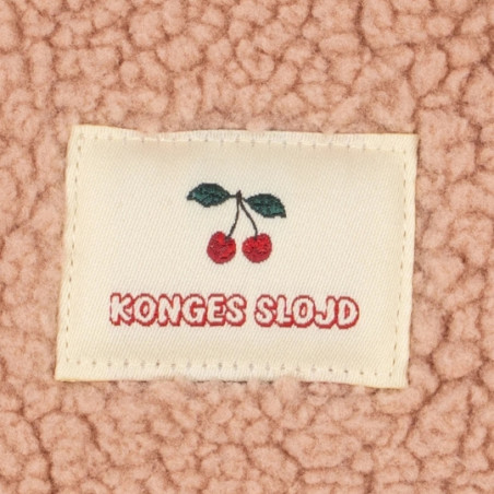 Veste, KONGES SLOJD APS