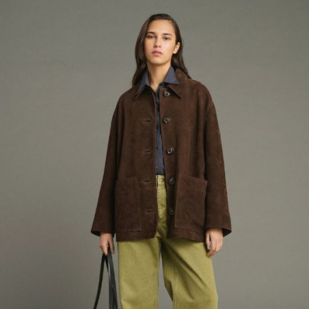 Veste, Soeur