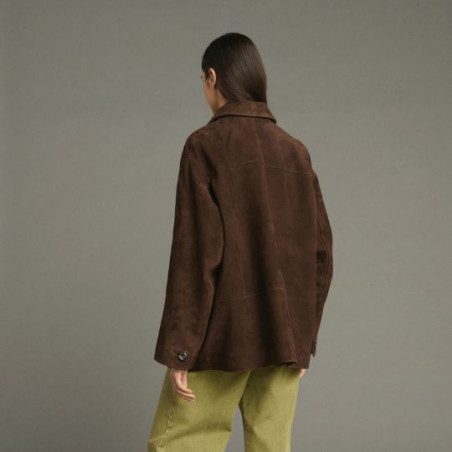 Veste, Soeur