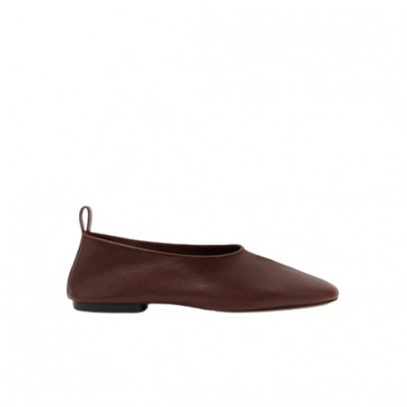 Sandales, Soeur