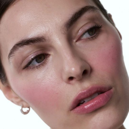 Maquillage, AIME