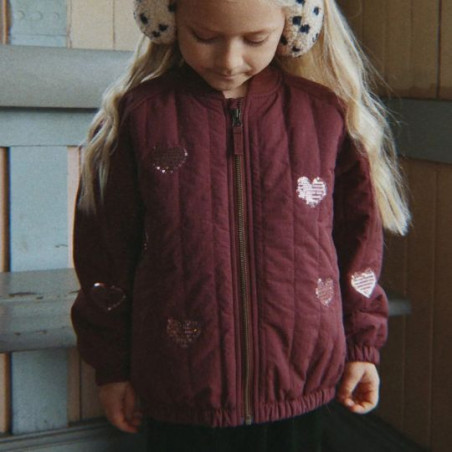 Veste, KONGES SLOJD APS