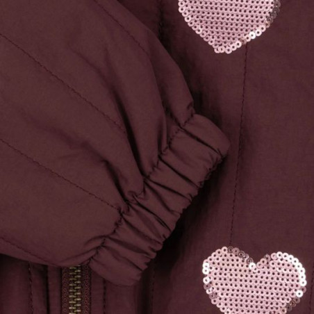 Veste, KONGES SLOJD APS