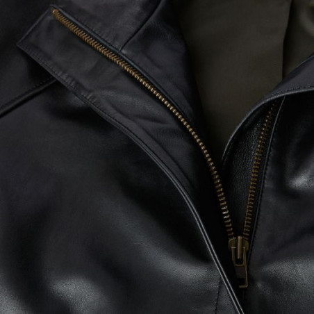 Veste, Soeur