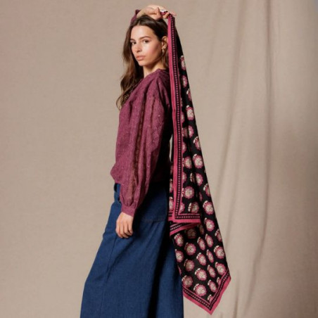 Foulard, APACHES
