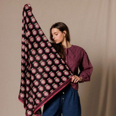 Foulard, APACHES